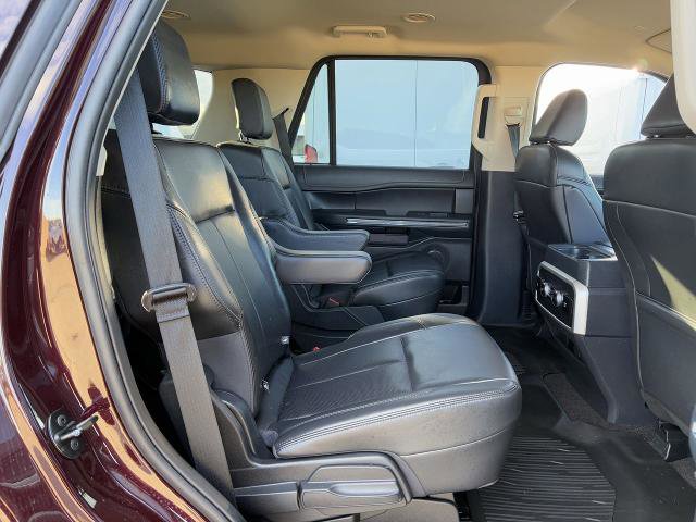 Certified 2023 Ford Expedition XLT image 29