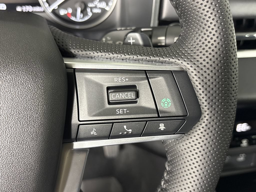 Used 2026 Mitsubishi Outlander SE FWD image 18