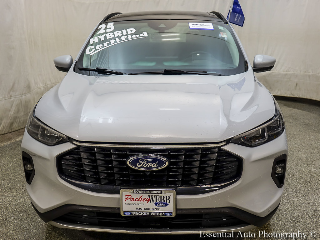 Certified 2025 Ford Escape SE w/ PHEV Premium Package FWD image 4