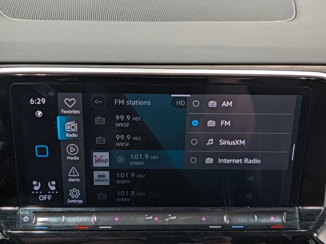 Used 2024 Volkswagen Atlas SE AWD/4WD image 22