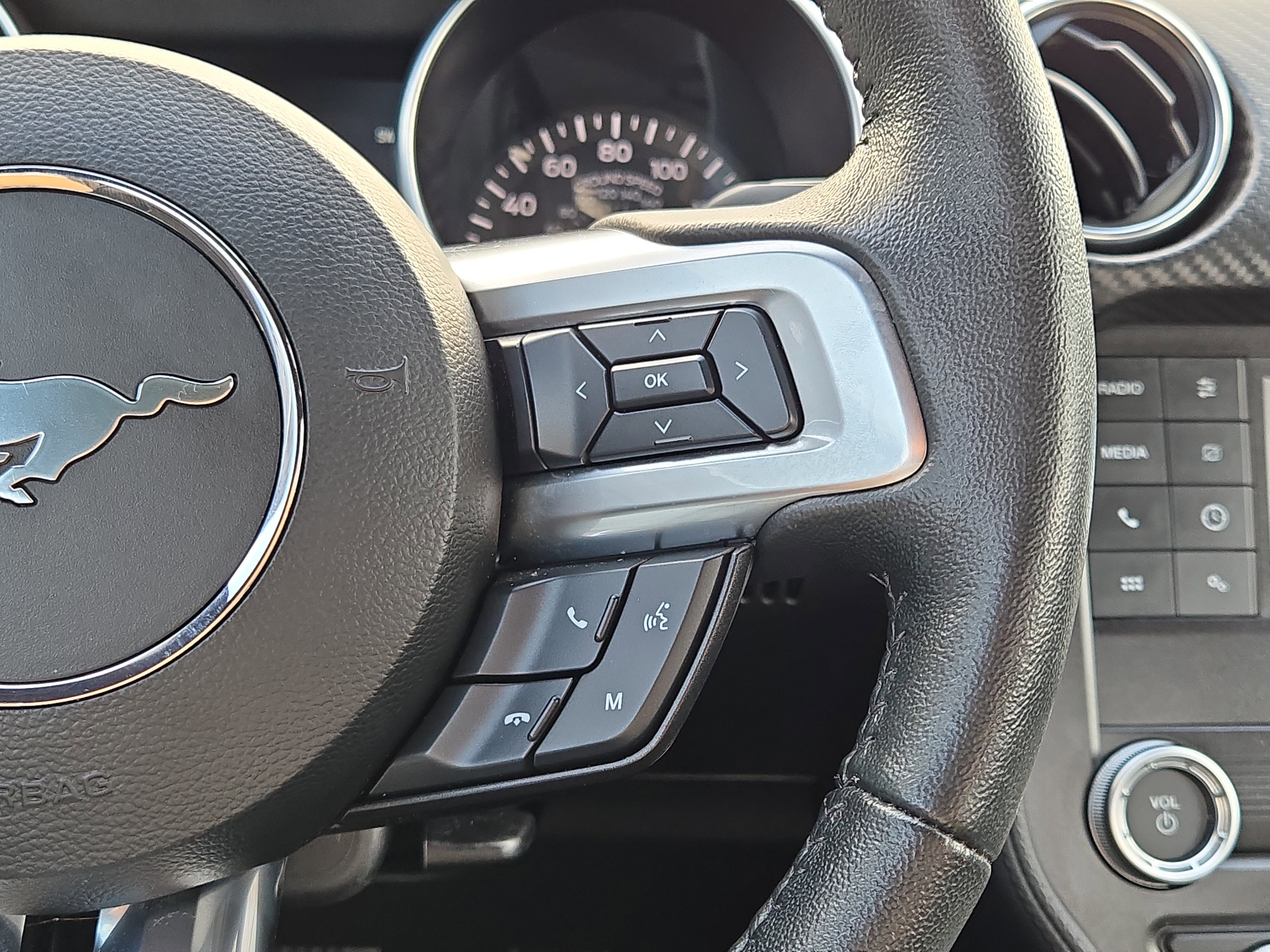 Certified 2022 Ford Mustang Coupe image 21