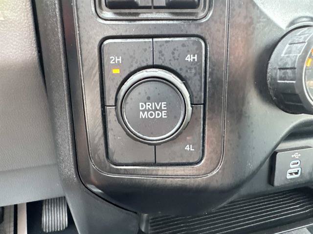 Certified 2025 Ford F250 XLT AWD/4WD image 39