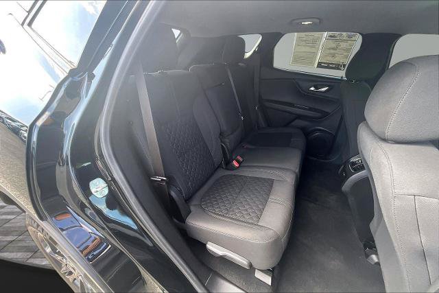 Used 2022 Chevrolet Blazer LT w/ Midnight/Sport Edition FWD image 27
