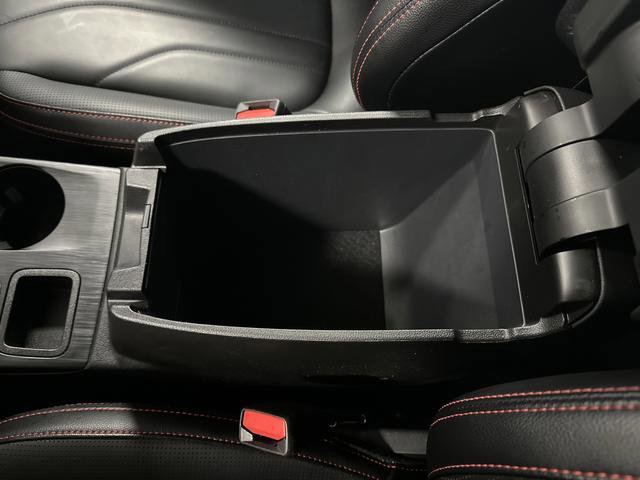 Certified 2025 Ford Escape ST-Line Elite w/ Premium Technology Package image 21