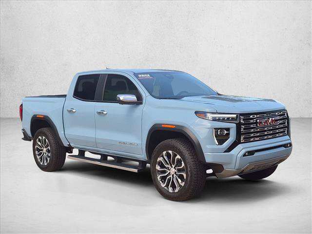 Used 2026 GMC Canyon Denali AWD/4WD image 3