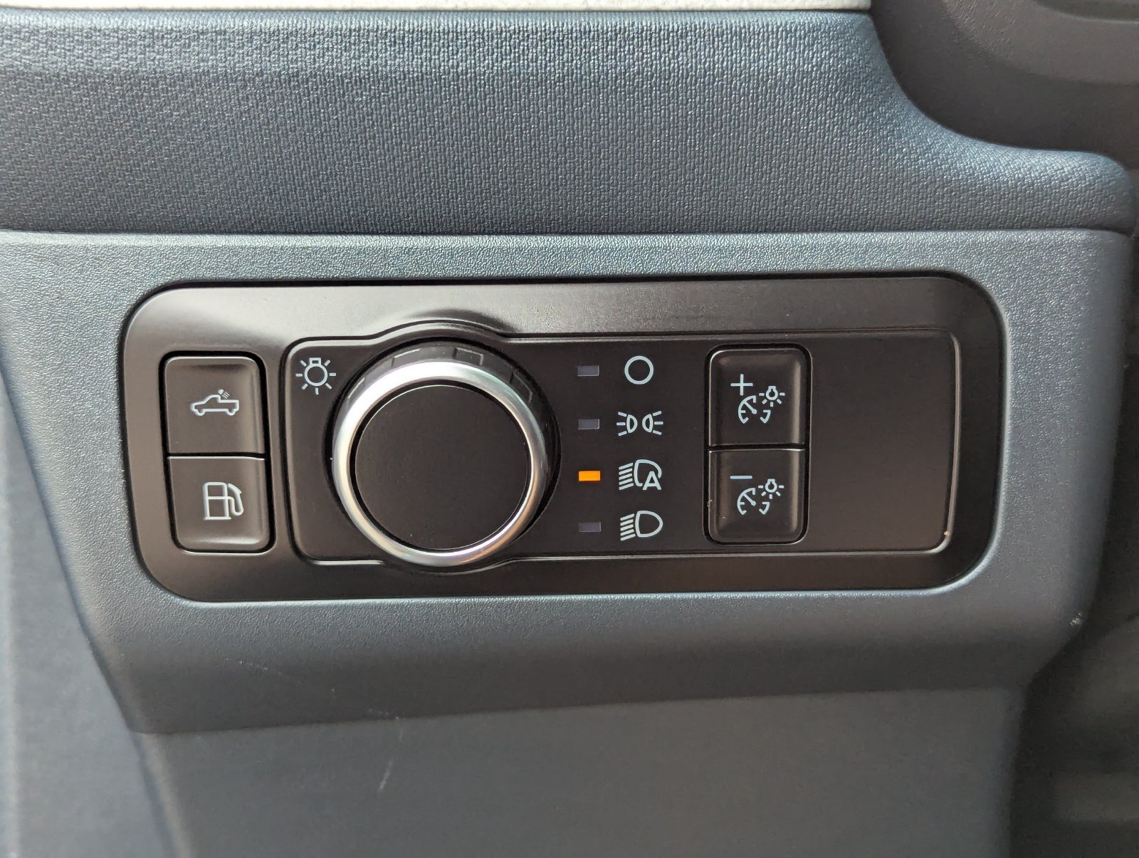 Certified 2023 Ford Maverick XLT w/ XLT Luxury Package FWD image 33