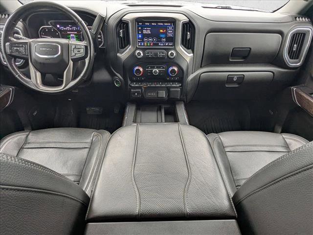 Used 2023 GMC Sierra 3500 Denali w/ Denali Ultimate Package image 17