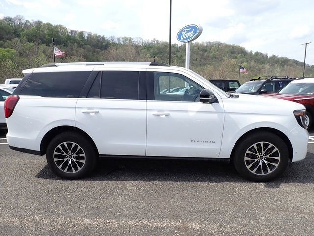 Certified 2025 Ford Expedition Platinum AWD/4WD image 7