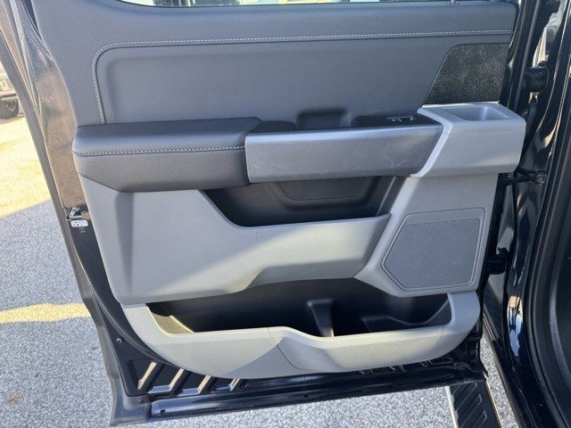 Certified 2022 Ford F150 XLT w/ Equipment Group 302A High image 23