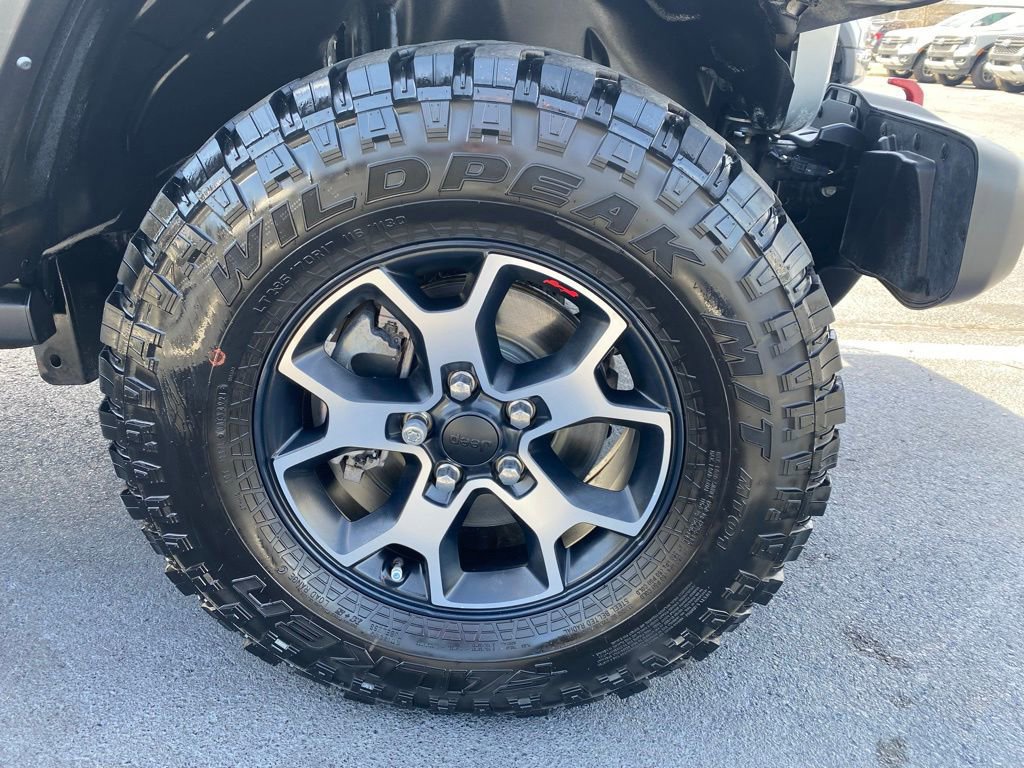 Used 2022 Jeep Wrangler Unlimited Rubicon w/ LED Lighting Group image 29