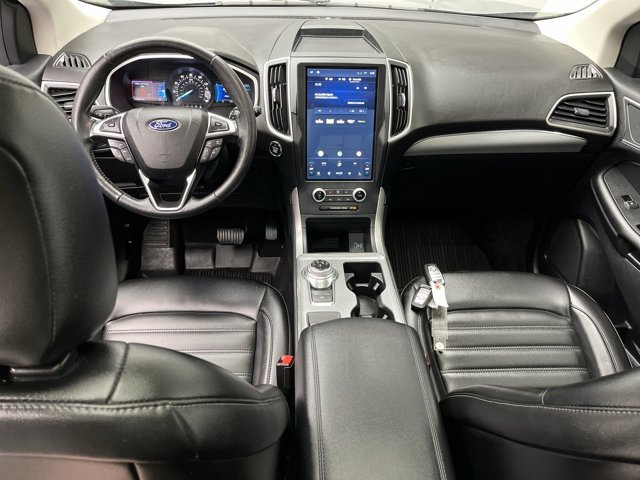 Certified 2021 Ford Edge SEL w/ Convenience Package AWD/4WD image 4
