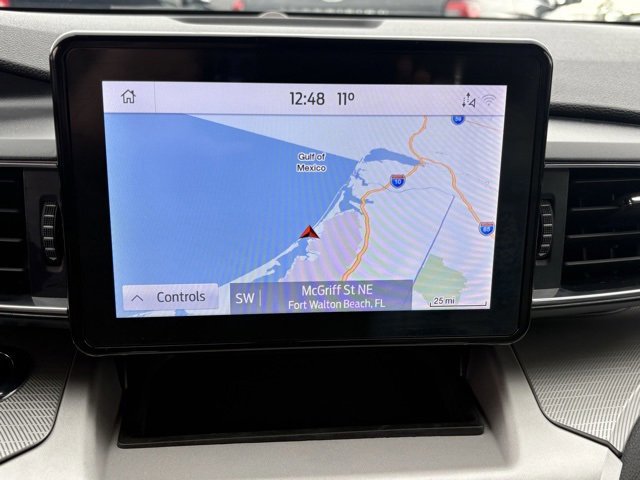 Certified 2021 Ford Explorer XLT w/ Equipment Group 202A image 13