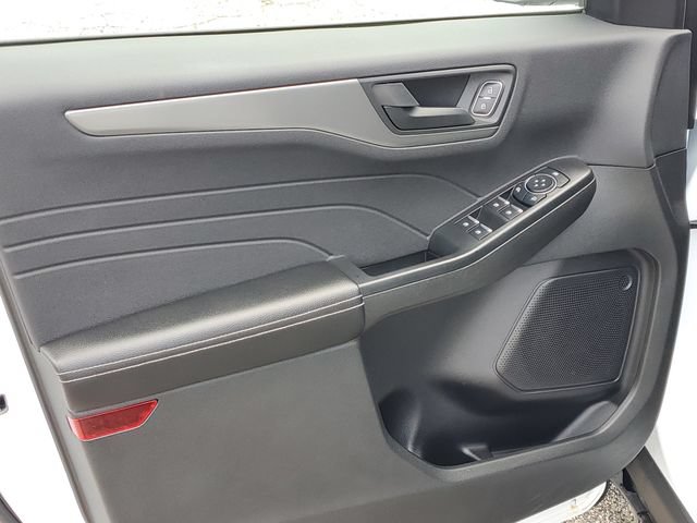 Certified 2023 Ford Escape Active AWD/4WD image 10