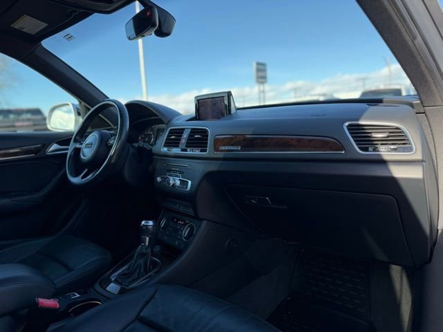 Used 2018 Audi Q3 2.0T Premium Plus image 29
