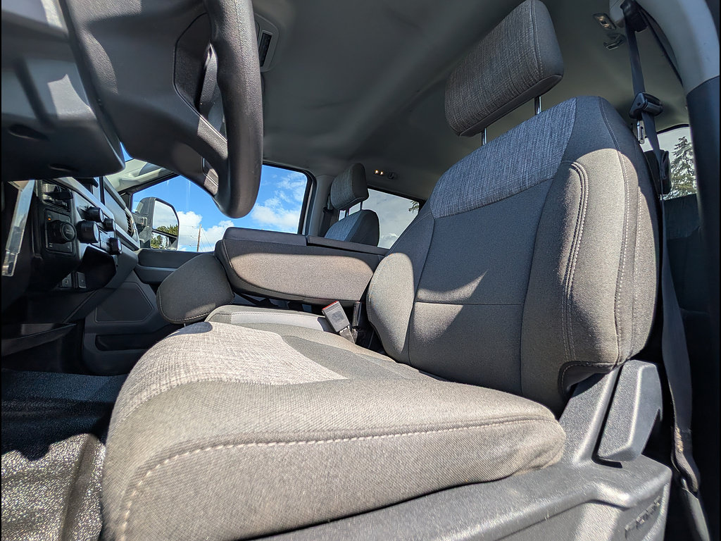 Certified 2023 Ford F250 XLT w/ FX4 Off-Road Package AWD/4WD image 27