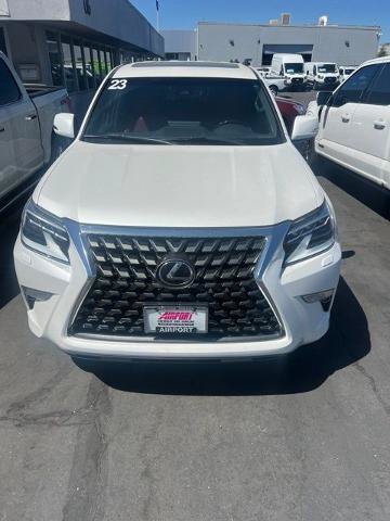 Used 2023 Lexus GX 460 Premium w/ Premium Package AWD/4WD image 3