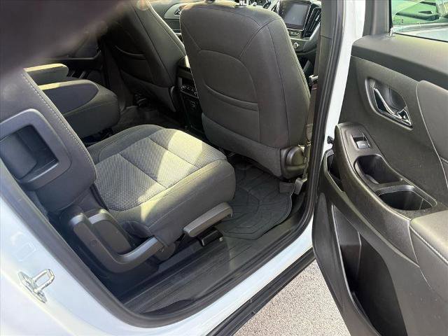 Used 2023 Chevrolet Traverse LT image 30