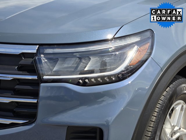 Certified 2025 Ford Explorer Active RWD image 8
