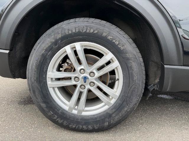 Certified 2023 Ford Explorer XLT w/ Equipment Group 202A AWD/4WD image 16