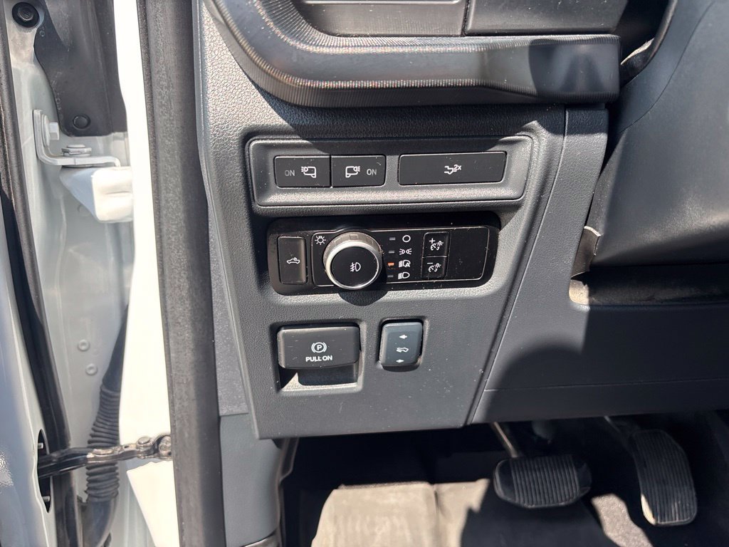 Certified 2024 Ford F150 Lariat w/ Equipment Group 502A High AWD/4WD image 21