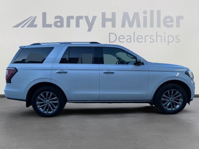 Certified 2018 Ford Expedition Limited w/ Equipment Group 301A image 6