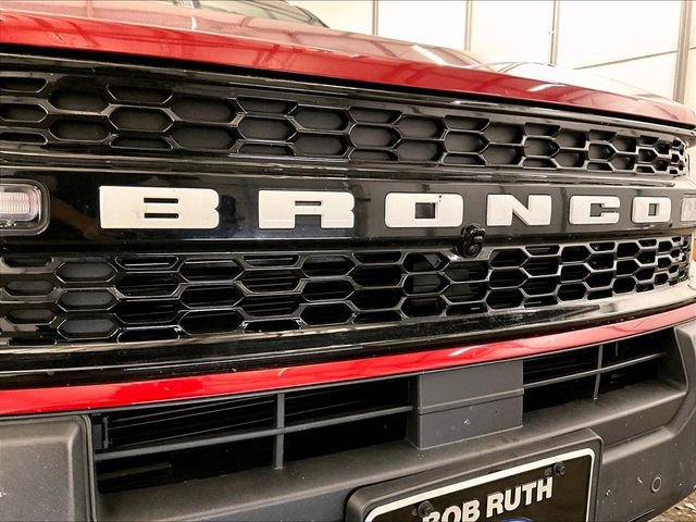 Certified 2025 Ford Bronco Sport Outer Banks w/ Outer Banks Tech Package+ AWD/4WD image 29