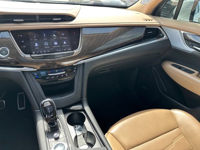 Used 2024 Cadillac XT6 Sport w/ LPO, Onyx Lite Package AWD/4WD image 21