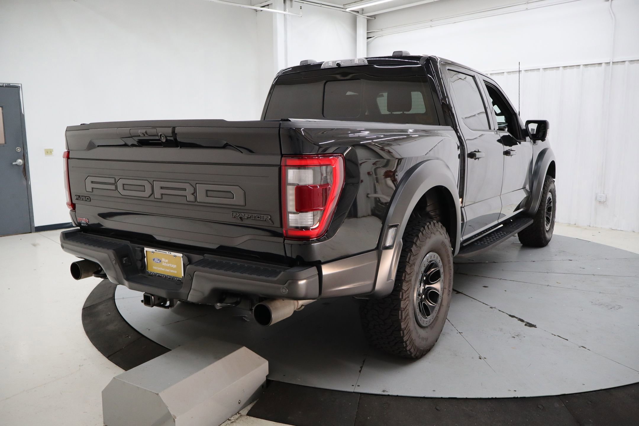 Certified 2021 Ford F150 Raptor w/ Equipment Group 801A High image 6