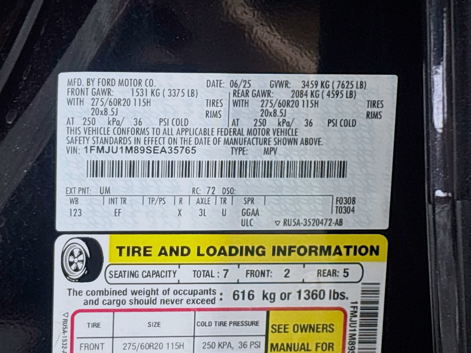 Certified 2025 Ford Expedition Platinum AWD/4WD image 35