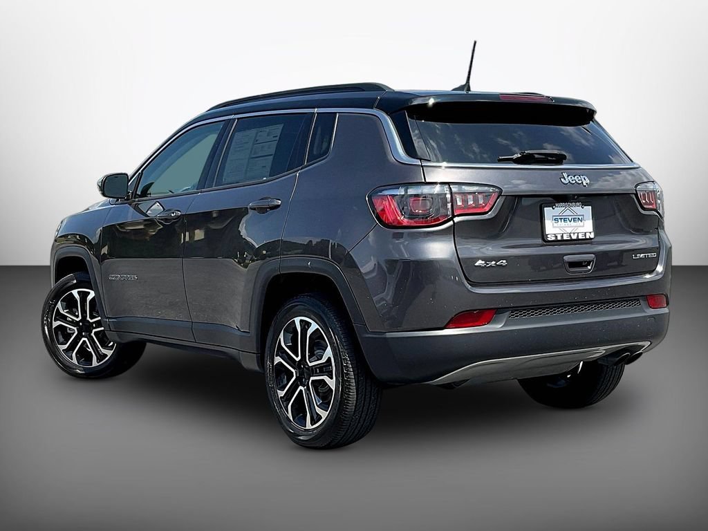 Used 2022 Jeep Compass Limited AWD/4WD image 4