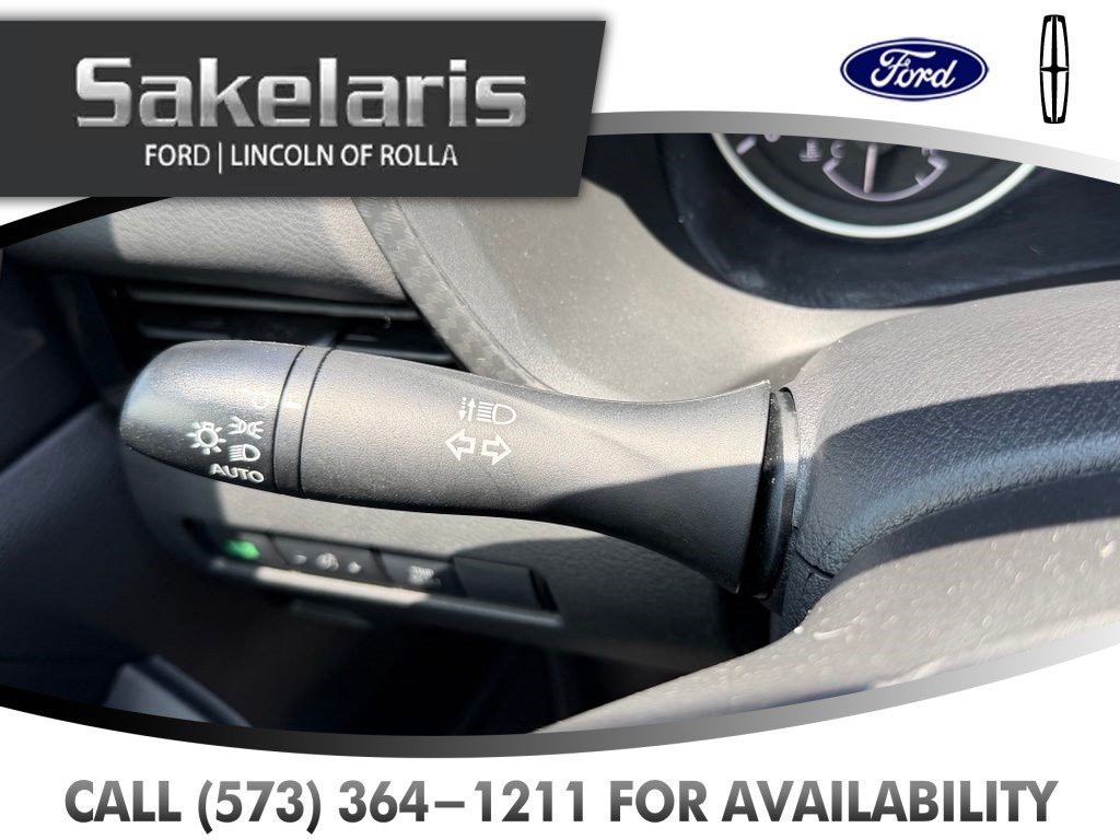 Used 2024 Nissan Sentra SV FWD image 18