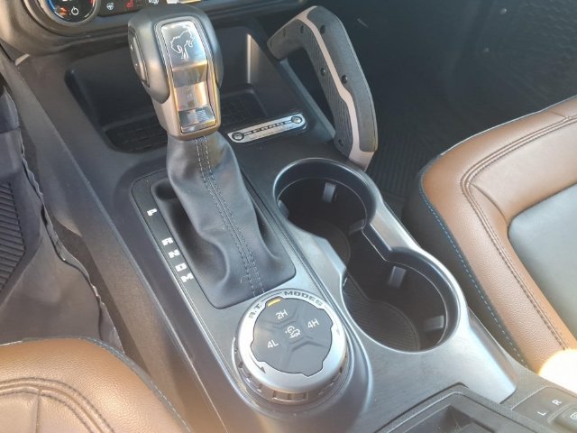 Certified 2024 Ford Bronco Outer Banks AWD/4WD image 17