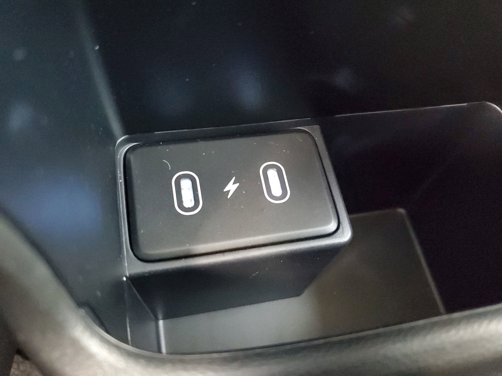 Used 2025 Hyundai Kona SE FWD image 11
