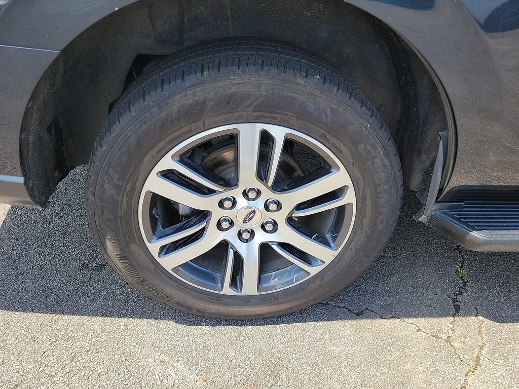 Certified 2024 Ford Expedition Limited RWD image 7