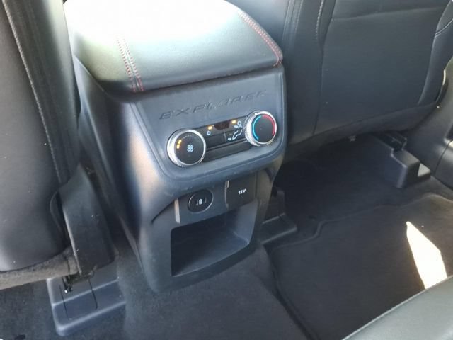 Certified 2025 Ford Explorer ST-Line w/ ST-Line Street Pack AWD/4WD image 10