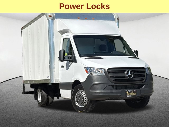 Used 2024 Mercedes-Benz Sprinter 3500 image 9