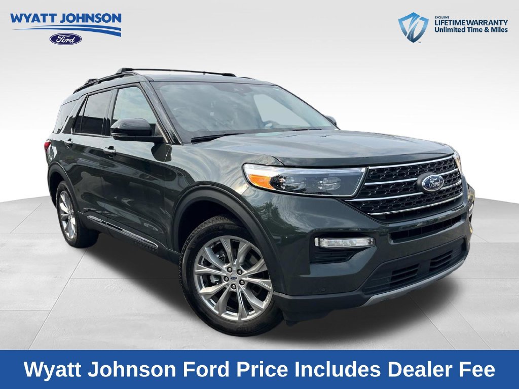 Certified 2024 Ford Explorer XLT w/ Equipment Group 202A