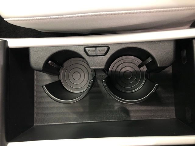 Used 2024 Hyundai Kona Limited image 16