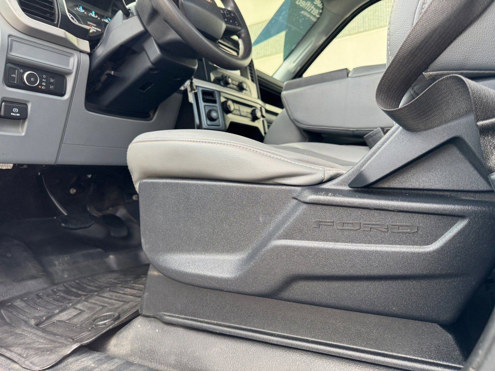 Certified 2022 Ford F150 XL w/ Equipment Group 101A High image 18