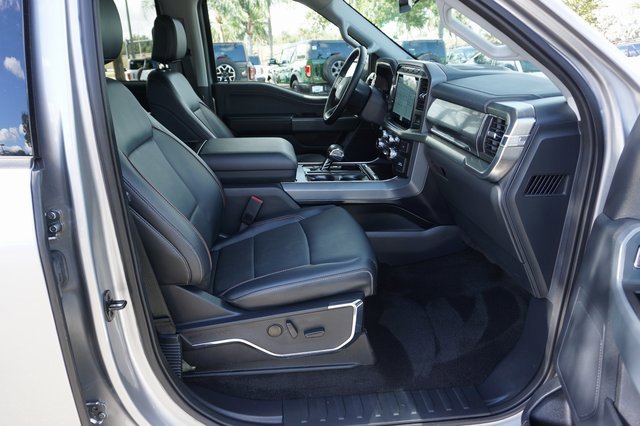 Certified 2022 Ford F150 Lariat w/ Trailer Tow Package image 3