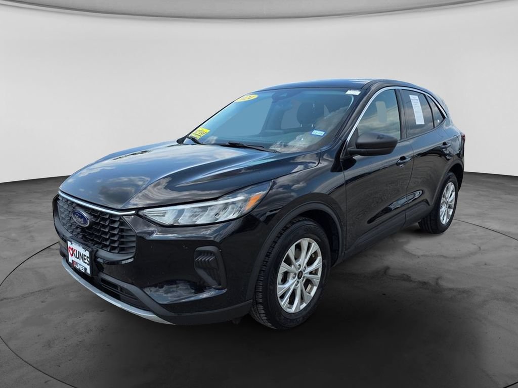 Certified 2024 Ford Escape Active FWD image 3