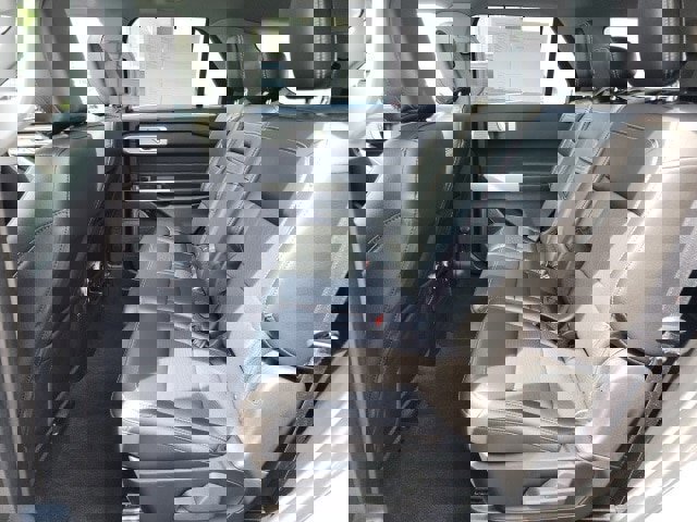 Certified 2022 Ford Explorer Limited w/ Equipment Group 301A image 27