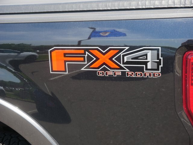 Certified 2020 Ford F350 Lariat w/ Lariat Ultimate Package AWD/4WD image 8