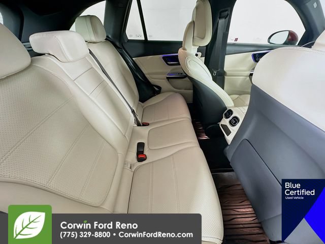 Used 2024 Mercedes-Benz GLC 300 4MATIC image 30