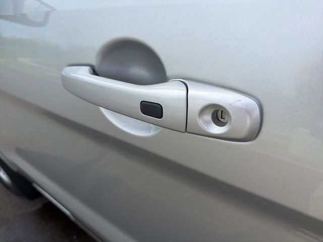 Certified 2018 Ford Explorer XLT image 23