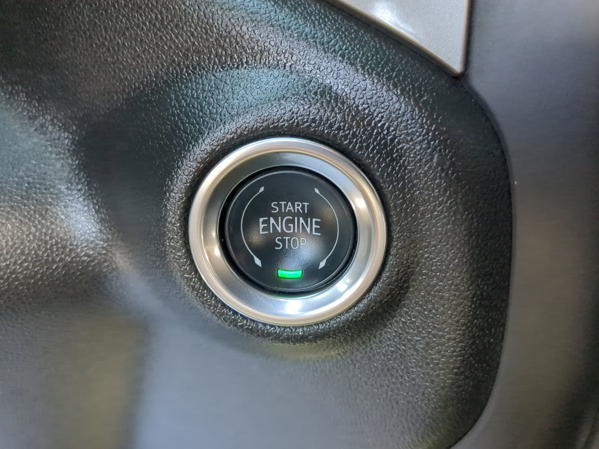 Used 2025 Chevrolet Silverado 1500 Custom w/ Turbomax Blackout Package image 57