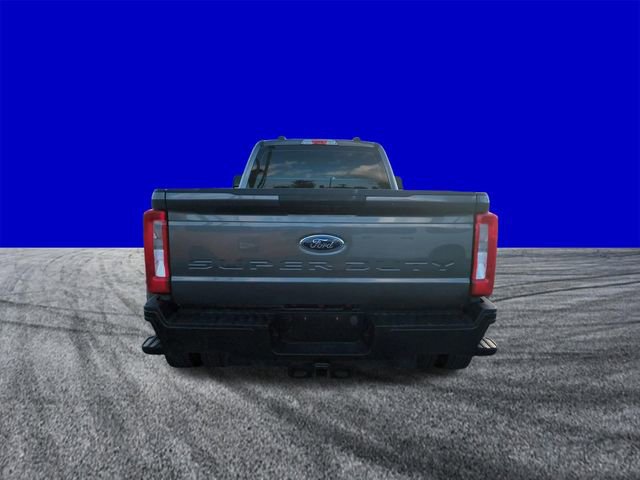 Certified 2023 Ford F450 XL image 5