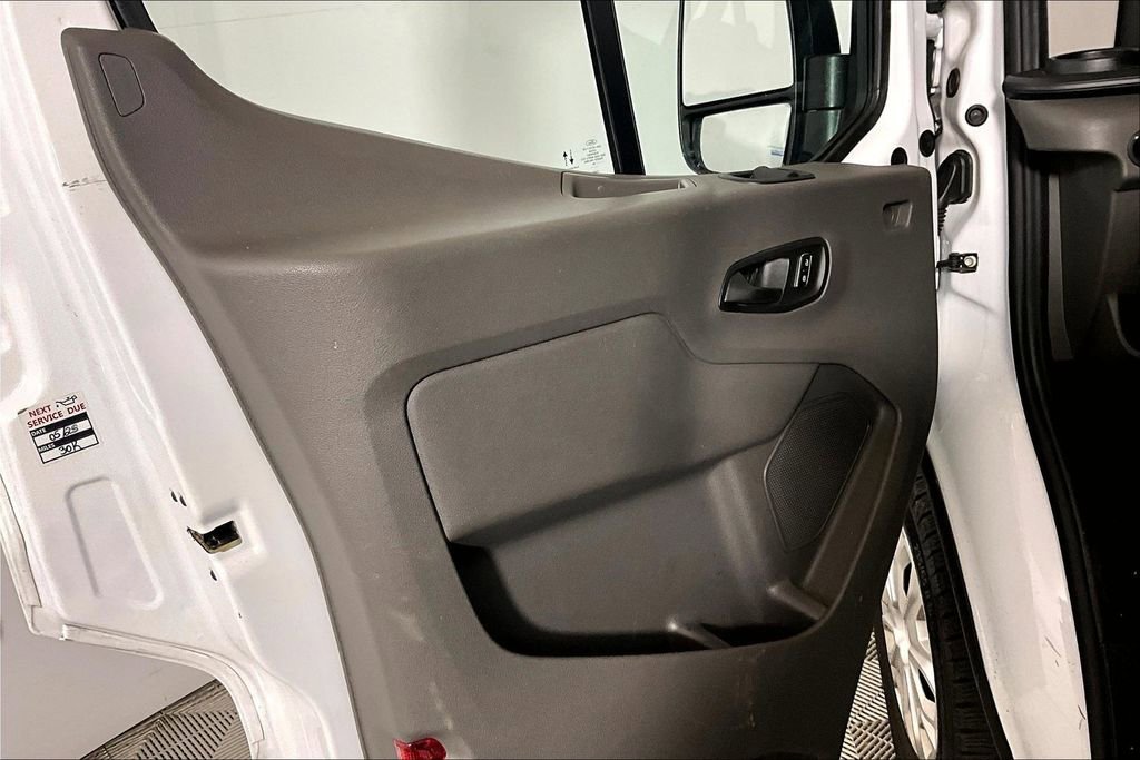 Certified 2024 Ford Transit 350 XLT RWD image 18