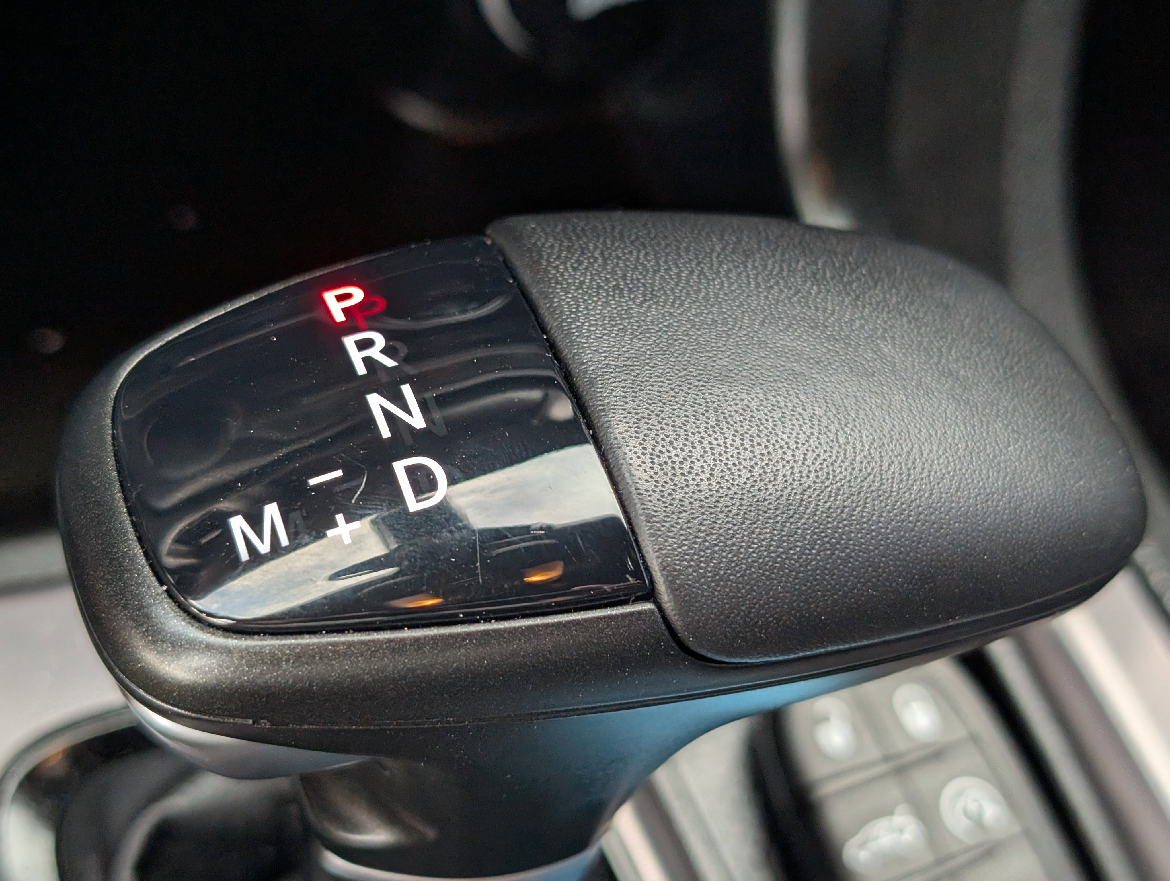 Used 2023 Dodge Charger SXT w/ Blacktop Package image 28