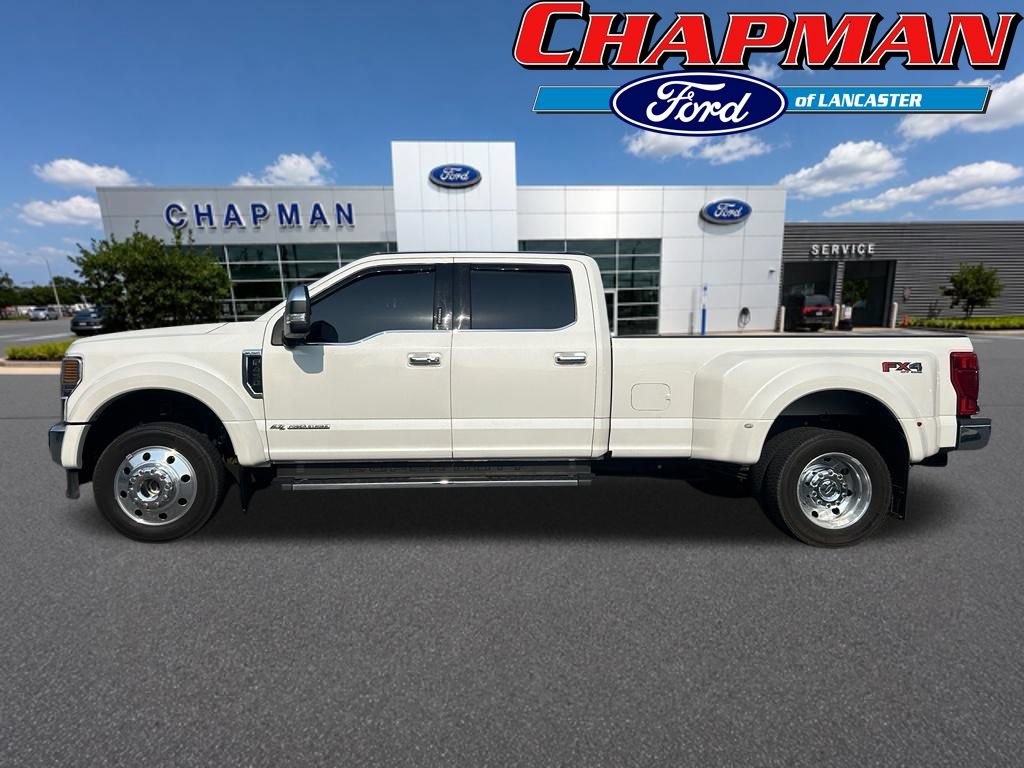 Certified 2021 Ford F450 Lariat w/ Lariat Ultimate Package AWD/4WD image 2